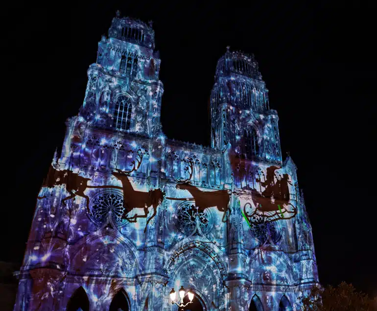 Illumination cathédrale Noël ©C.Mouton