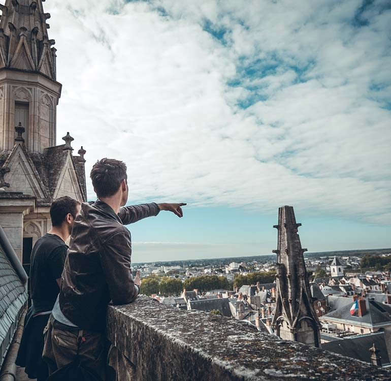 Hauteurs de la cathédrale Sainte-Croix d'Orléans